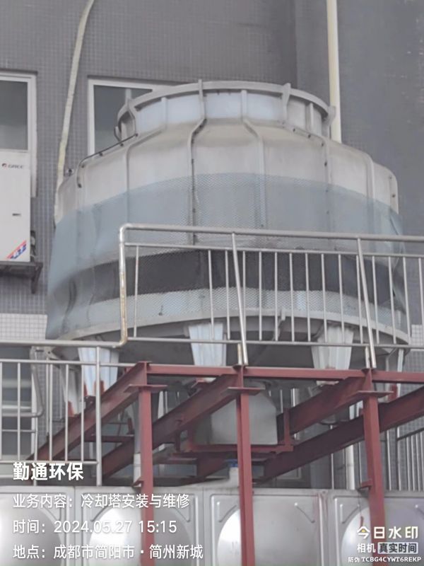 静音风机配置！圆形玻璃钢冷却塔打造环保低噪生产环境